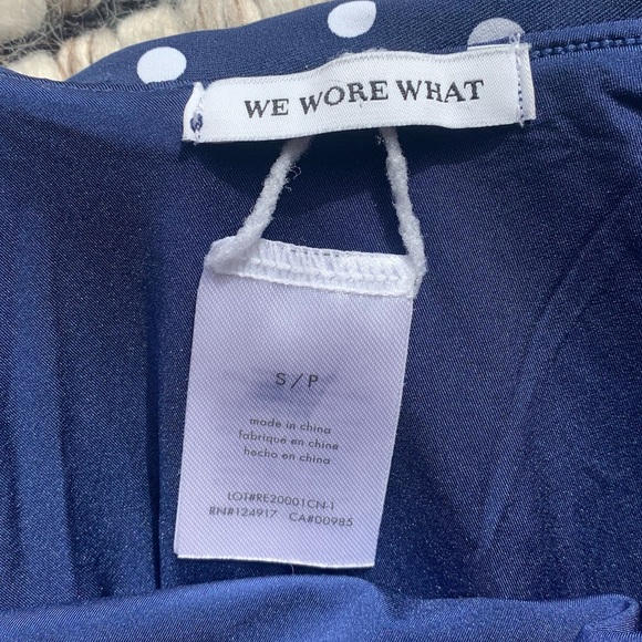 WeWoreWhat Stella Ruffle single-strap one-piece polka dot swimsuit - Picture 4 of 4